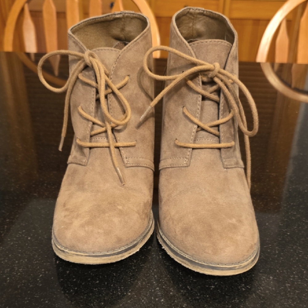 MIA - Tan Suede Lace-Up Ankle Boots, Womens 7.5